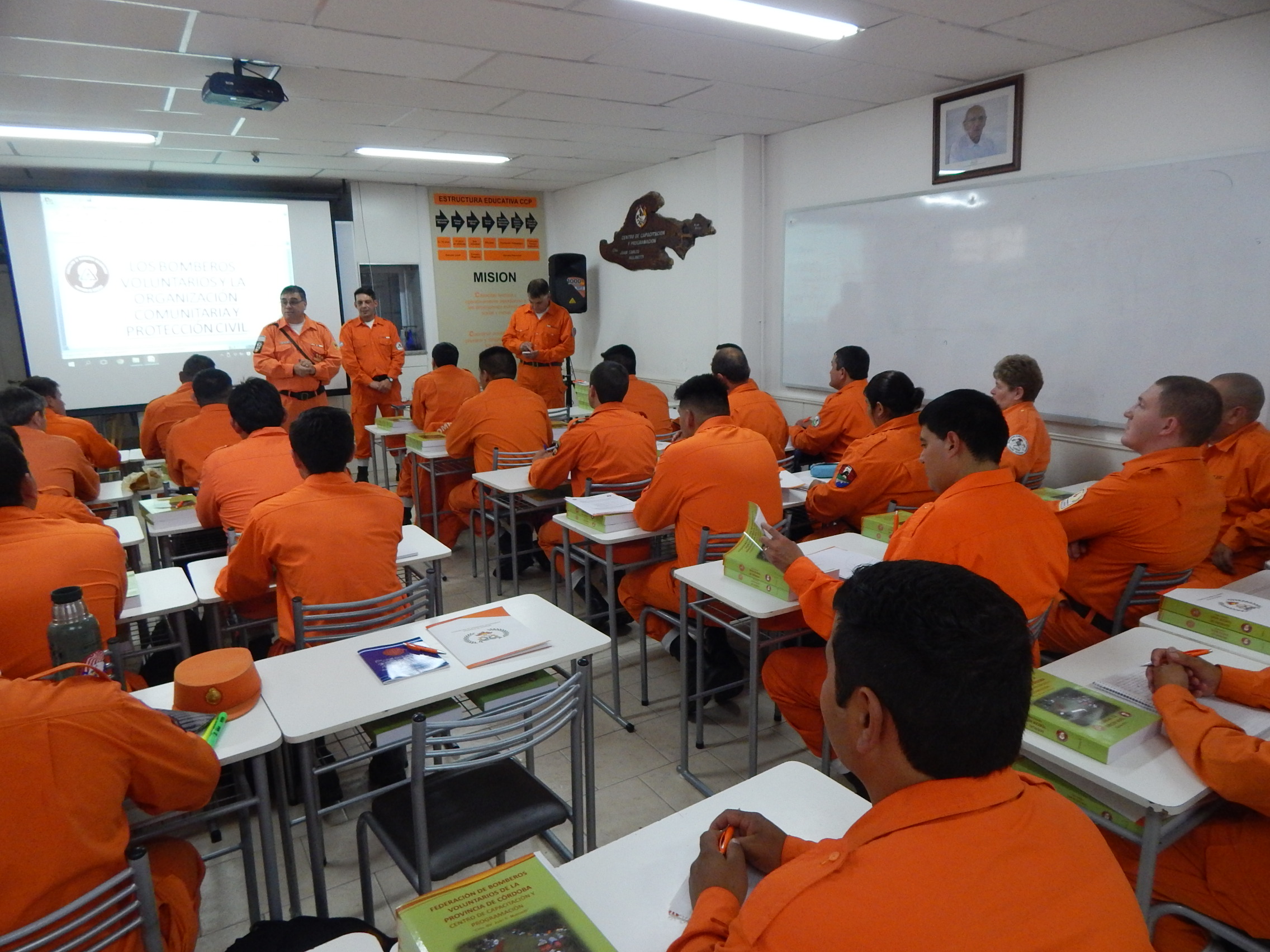 Comenz� el dictado de 3� Nivel-Grupo A